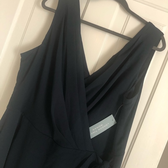 London Times side tie jumpsuit- Navy - size 16 - Picture 2 of 6